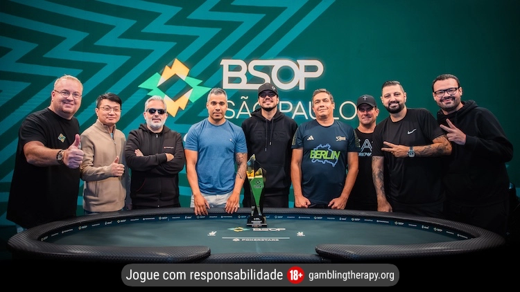 Leo Rizzo, Shengyang Song, Pedro Demeyere, Leandro Gomes, Marcelo Medeiros, Daniel Freitas, Ezequiel Vialaret, Luis Henrique Parisi e Naiquel Oliveira